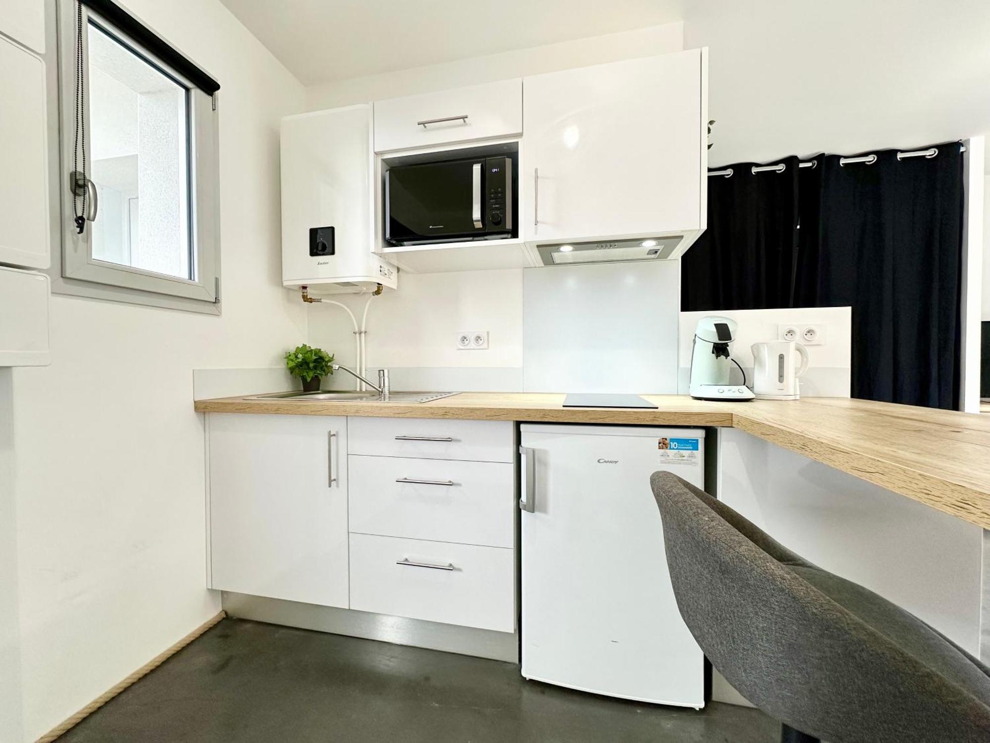 Le Chic - Parking - Exterieur - Fibre - Calme Apartment Mont-de-Marsan Exterior photo